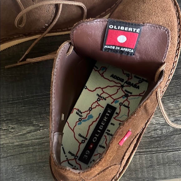 Brown Suede Chukka Boots with Lace-Up Design - Picture 2 of 6